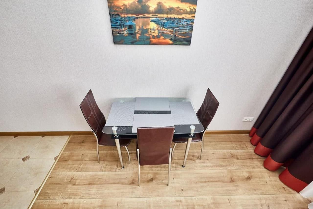 Ultracentral Spacious Apartment Kisinyov Kültér fotó