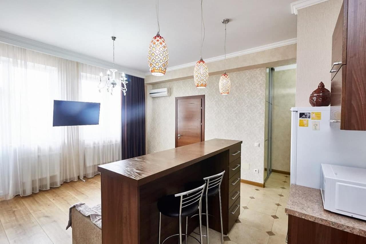 Ultracentral Spacious Apartment Kisinyov Kültér fotó